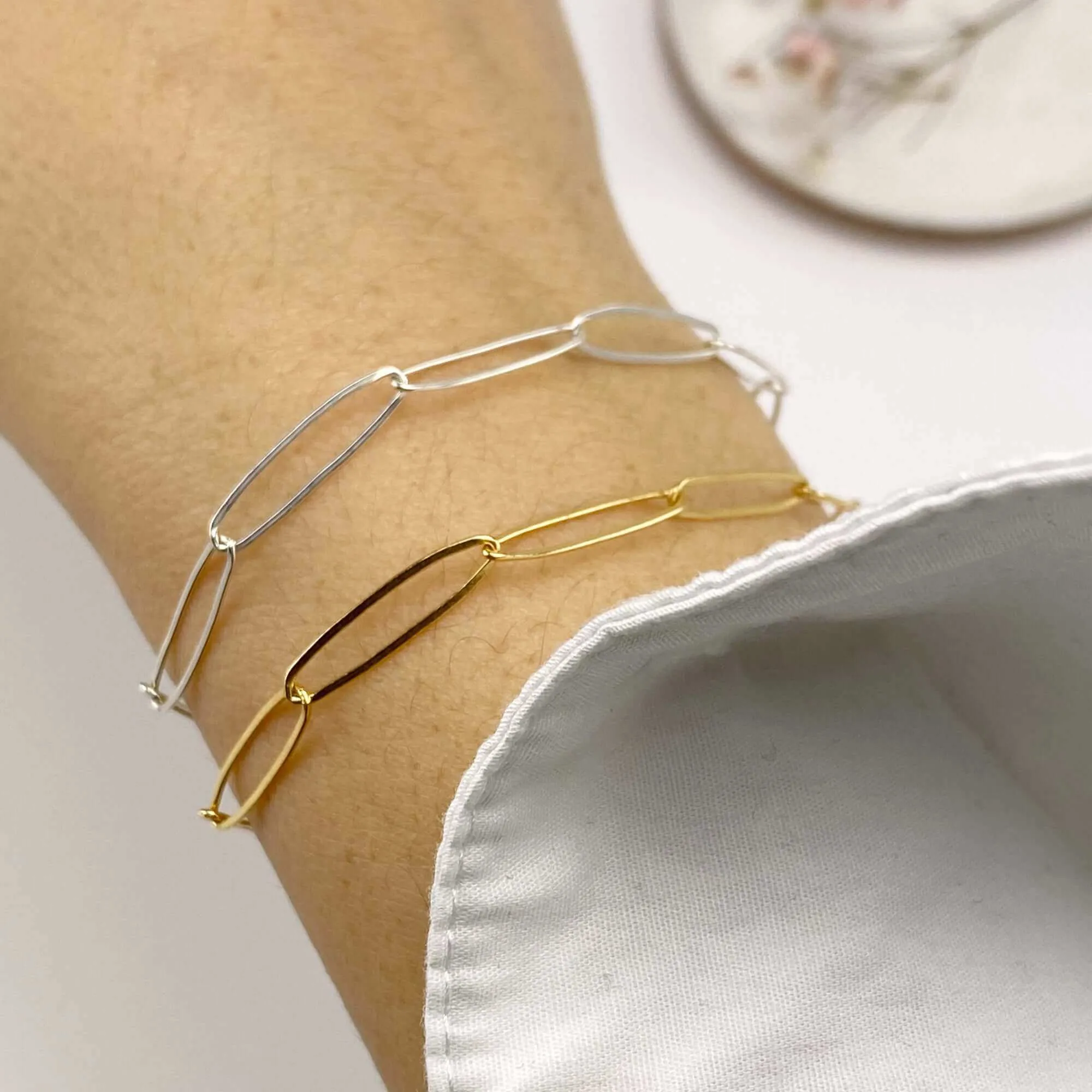 CONNECTED CHAIN LINKS BRACELET